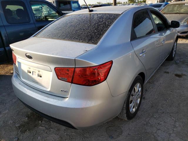 Photo 4 from auction – 2013 KIA FORTE EX with VIN KNAFU4A2XD5722801