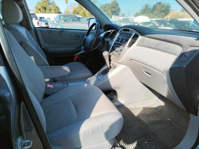 Photo 5 from auction – 2004 TOYOTA HIGHLANDER with VIN JTEDP21A440008216