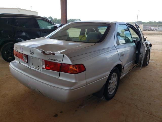 Photo 4 from auction – 2000 TOYOTA CAMRY CE with VIN 4T1BG22K5YU638663