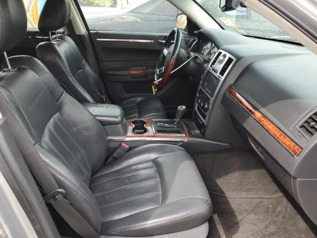Photo 5 from auction – 2008 CHRYSLER 300C with VIN 2C3LA63HX8H119832