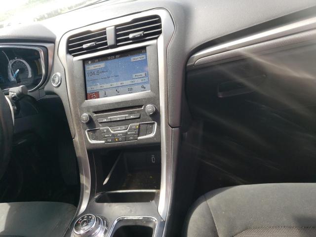 Photo 9 from auction – 2017 FORD FUSION SE with VIN 3FA6P0HD6HR262068