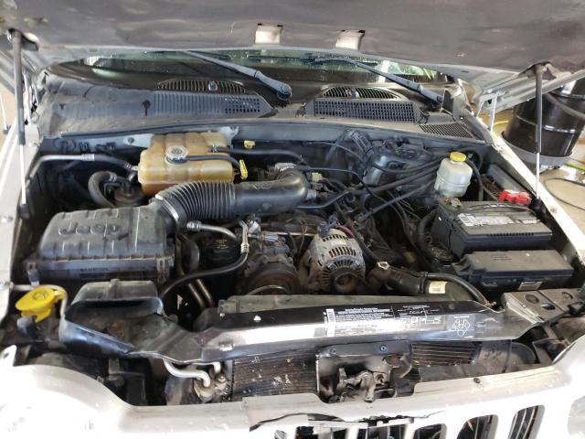 Photo 7 from auction – 2004 JEEP LIBERTY LI with VIN 1J4GL58K64W299693