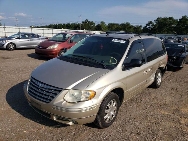 Photo 2 from auction – 2005 CHRYSLER TOWN & COU with VIN 2C4GP54L35R511596
