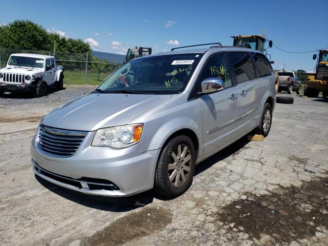 Photo 2 from auction – 2012 CHRYSLER TOWN & COU with VIN 2C4RC1CG0CR395563