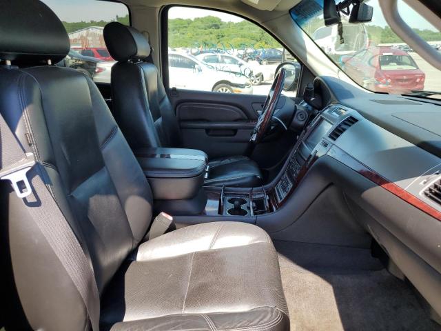 Photo 5 from auction – 2010 CADILLAC ESCALADE P with VIN 1GYUKCEF5AR134990