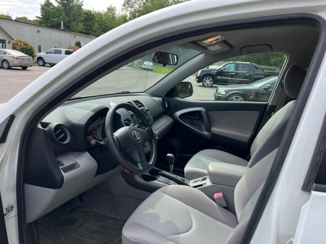 Photo 9 from auction – 2006 TOYOTA RAV4 with VIN JTMBK33V665004867
