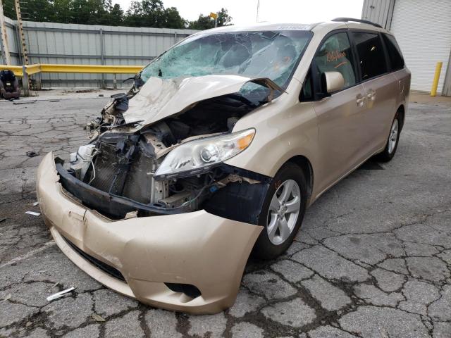 Photo 2 from auction – 2014 TOYOTA SIENNA LE with VIN 5TDKK3DC9ES444944