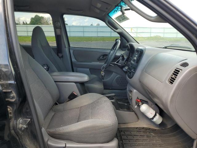 Photo 5 from auction – 2001 FORD ESCAPE XLT with VIN 1FMYU04131KF73678