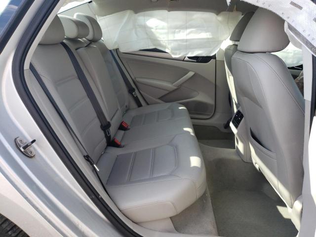 Photo 6 from auction – 2014 VOLKSWAGEN PASSAT SE with VIN 1VWBS7A34EC119922