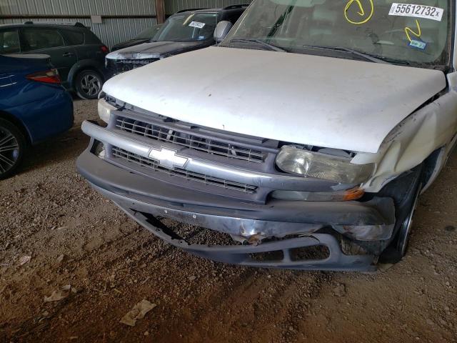 Photo 9 from auction – 2002 CHEVROLET SILVERADO with VIN 2GCEC19T221399002