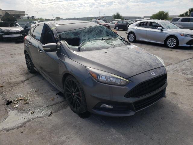 FORD FOCUS ST 2015 with VIN 1FADP3L94FL372673 - Photo from auction