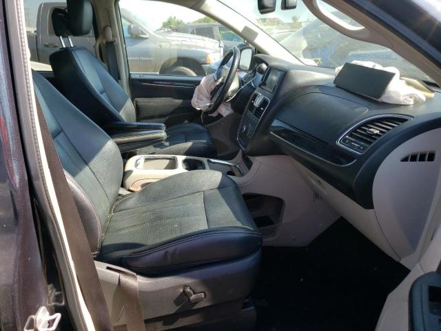 Photo 5 from auction – 2014 CHRYSLER TOWN & COU with VIN 2C4RC1CG9ER107817
