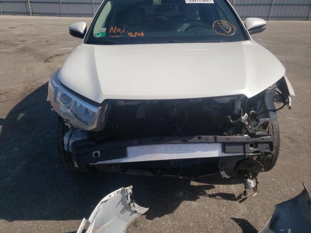Photo 9 from auction – 2015 TOYOTA HIGHLANDER with VIN 5TDJKRFHXFS185907