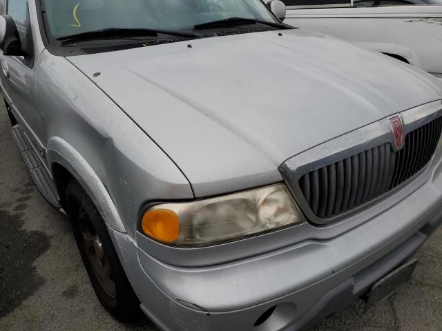 Photo 9 from auction – 2000 LINCOLN NAVIGATOR with VIN 5LMEU27A2YLJ34550