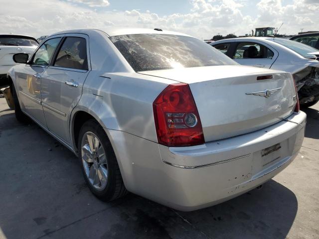 Photo 3 from auction – 2010 CHRYSLER 300 TOURIN with VIN 2C3CA5CV0AH110692