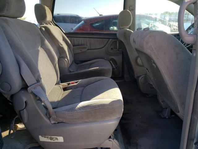Photo 6 from auction – 2004 TOYOTA SIENNA CE with VIN 5TDZA23C24S208048