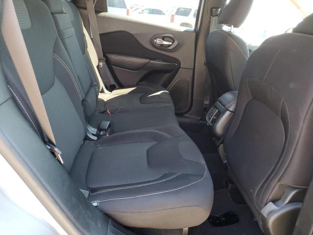 Photo 6 from auction – 2015 JEEP CHEROKEE L with VIN 1C4PJLCB2FW730461