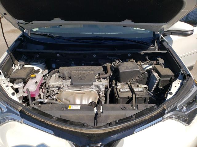 Photo 7 from auction – 2017 TOYOTA RAV4 LIMIT with VIN 2T3DFREV9HW634116