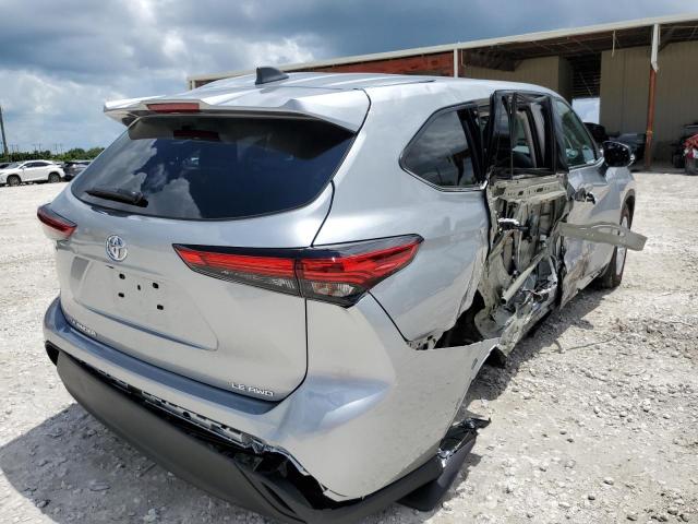 Photo 4 from auction – 2022 TOYOTA HIGHLANDER with VIN 5TDBZRBH7NS192317