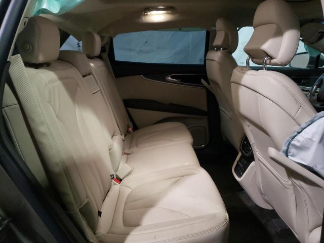 Photo 6 from auction – 2017 LINCOLN MKX RESERV with VIN 2LMPJ8LR8HBL12419
