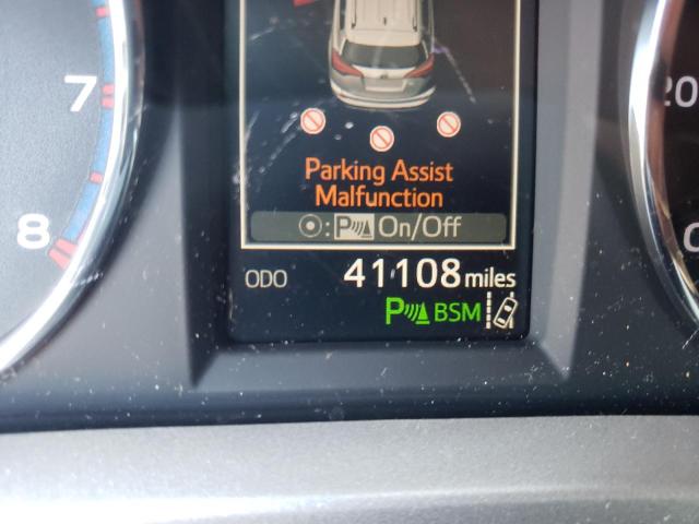 Photo 8 from auction – 2017 TOYOTA RAV4 LIMIT with VIN 2T3DFREV7HW561344