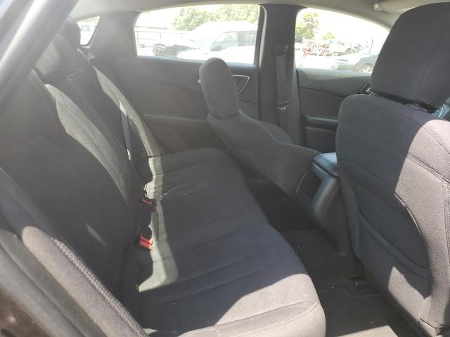 Photo 6 from auction – 2015 CHRYSLER 200 LIMITE with VIN 1C3CCCAB6FN655821