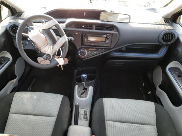 Photo 9 from auction – 2013 TOYOTA PRIUS C with VIN JTDKDTB34D1048817