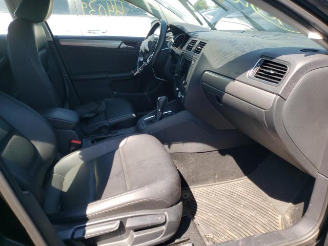 Photo 5 from auction – 2017 VOLKSWAGEN JETTA SE with VIN 3VWDB7AJ2HM385417