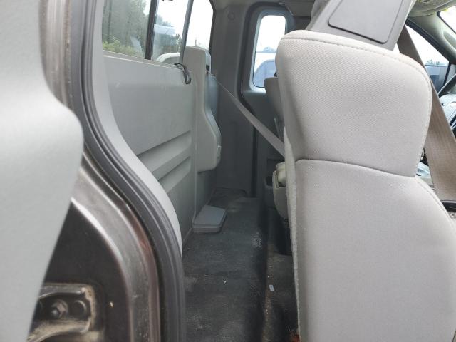 Photo 6 from auction – 2005 FORD F150 with VIN 1FTRF12215KB97833