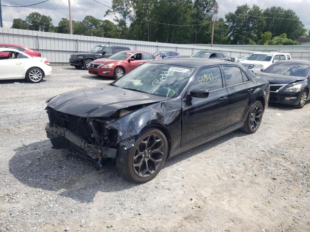 Photo 2 from auction – 2019 CHRYSLER 300 S with VIN 2C3CCABG5KH698872