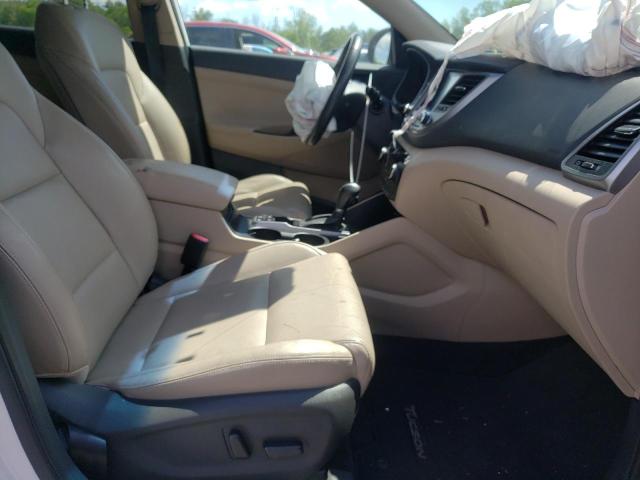 Photo 5 from auction – 2016 HYUNDAI TUCSON LIM with VIN KM8J3CA22GU260122