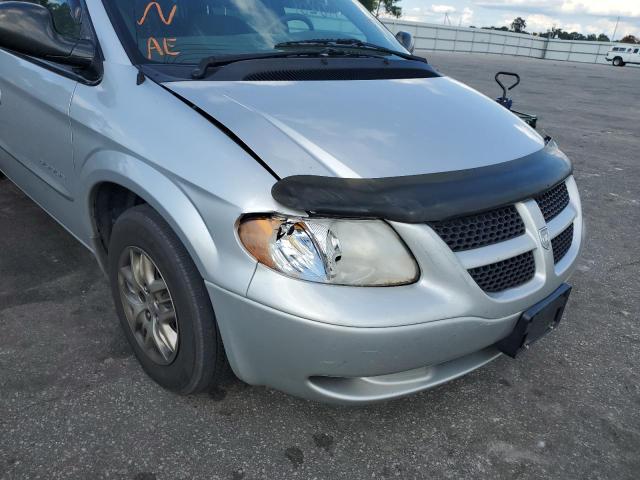 Photo 9 from auction – 2001 DODGE GRAND CARA with VIN 2B4GP44G11R101819