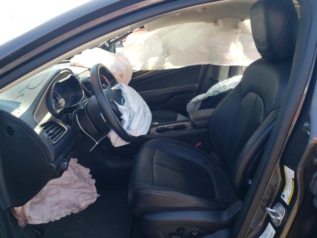 Photo 5 from auction – 2015 CHRYSLER 200 C with VIN 1C3CCCEG9FN512724