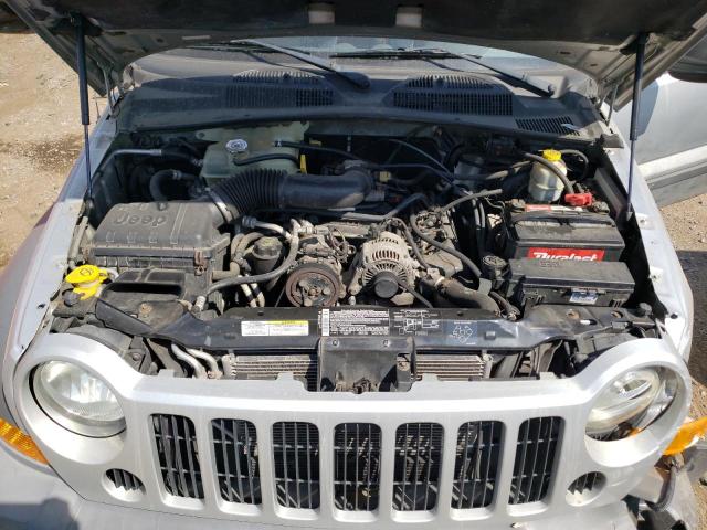 Photo 7 from auction – 2005 JEEP LIBERTY SP with VIN 1J4GL48K75W520908