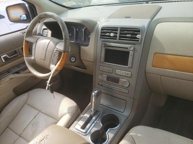 Photo 9 from auction – 2007 LINCOLN MKX with VIN 2LMDU68C57BJ04192