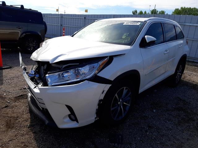 Photo 2 from auction – 2019 TOYOTA HIGHLANDER with VIN 5TDJZRFH6KS617317