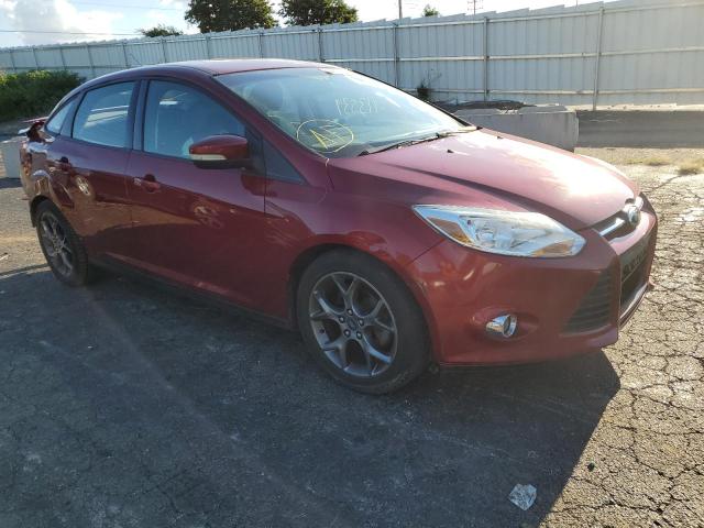 FORD FOCUS SE 2013 مع رقم تعريف المركبة 1FADP3F24DL177121 - صورة من المزاد