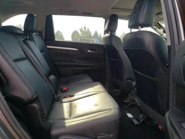 Photo 6 from auction – 2017 TOYOTA HIGHLANDER with VIN 5TDJZRFH8HS457742