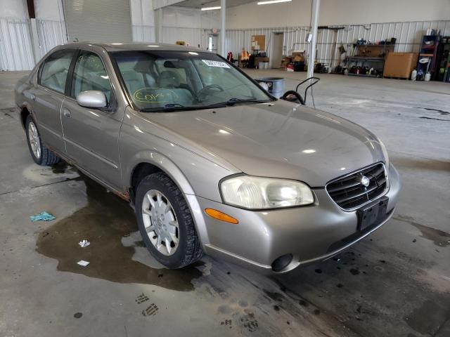 NISSAN MAXIMA GLE 2000 with VIN JN1CA31D7YT551794 - Photo from auction