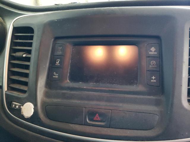 Photo 9 from auction – 2015 CHRYSLER 200 LIMITE with VIN 1C3CCCAB2FN589056