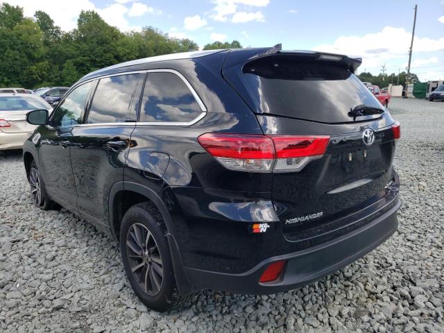 Photo 2 from auction – 2017 TOYOTA HIGHLANDER with VIN 5TDJZRFH4HS432725