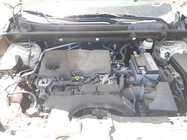 Photo 7 from auction – 2019 TOYOTA RAV4 XLE with VIN JTMP1RFV4KD517896