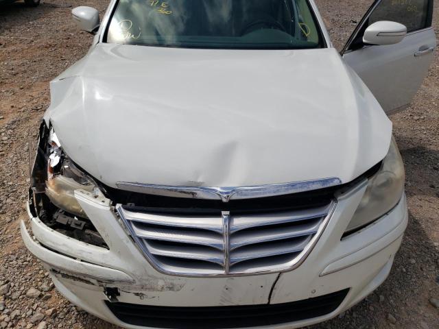 Photo 7 from auction – 2009 HYUNDAI GENESIS 4. with VIN KMHGC46F19U044809