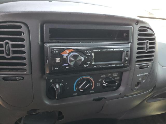 Photo 9 from auction – 2001 FORD F150 with VIN 1FTZF17271NA63331