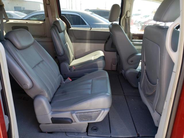 Photo 6 from auction – 2010 CHRYSLER TOWN & COU with VIN 2A4RR5D19AR109331
