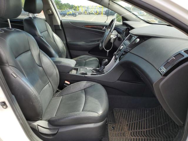 Photo 5 from auction – 2011 HYUNDAI SONATA with VIN 5NPEC4AB7BH303951
