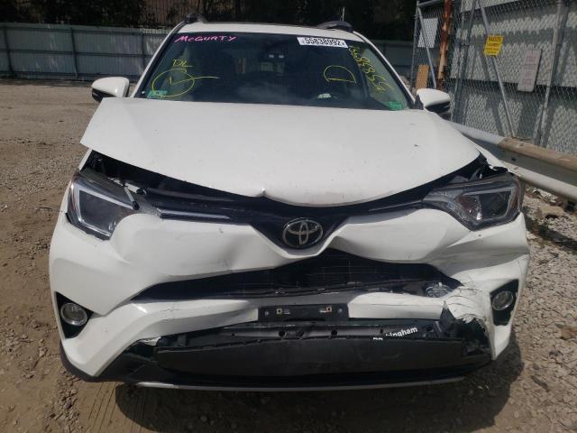 Photo 9 from auction – 2017 TOYOTA RAV4 XLE with VIN JTMRFREV7HJ171493
