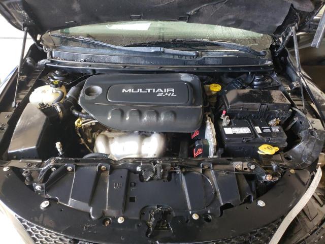 Photo 7 from auction – 2015 CHRYSLER 200 LIMITE with VIN 1C3CCCAB2FN589056