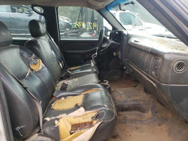 Photo 5 from auction – 2005 CHEVROLET SILVERADO with VIN 1GBJC33U95F874299