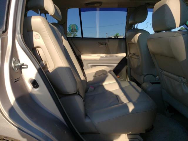 Photo 6 from auction – 2004 TOYOTA HIGHLANDER with VIN JTEEP21A940044858